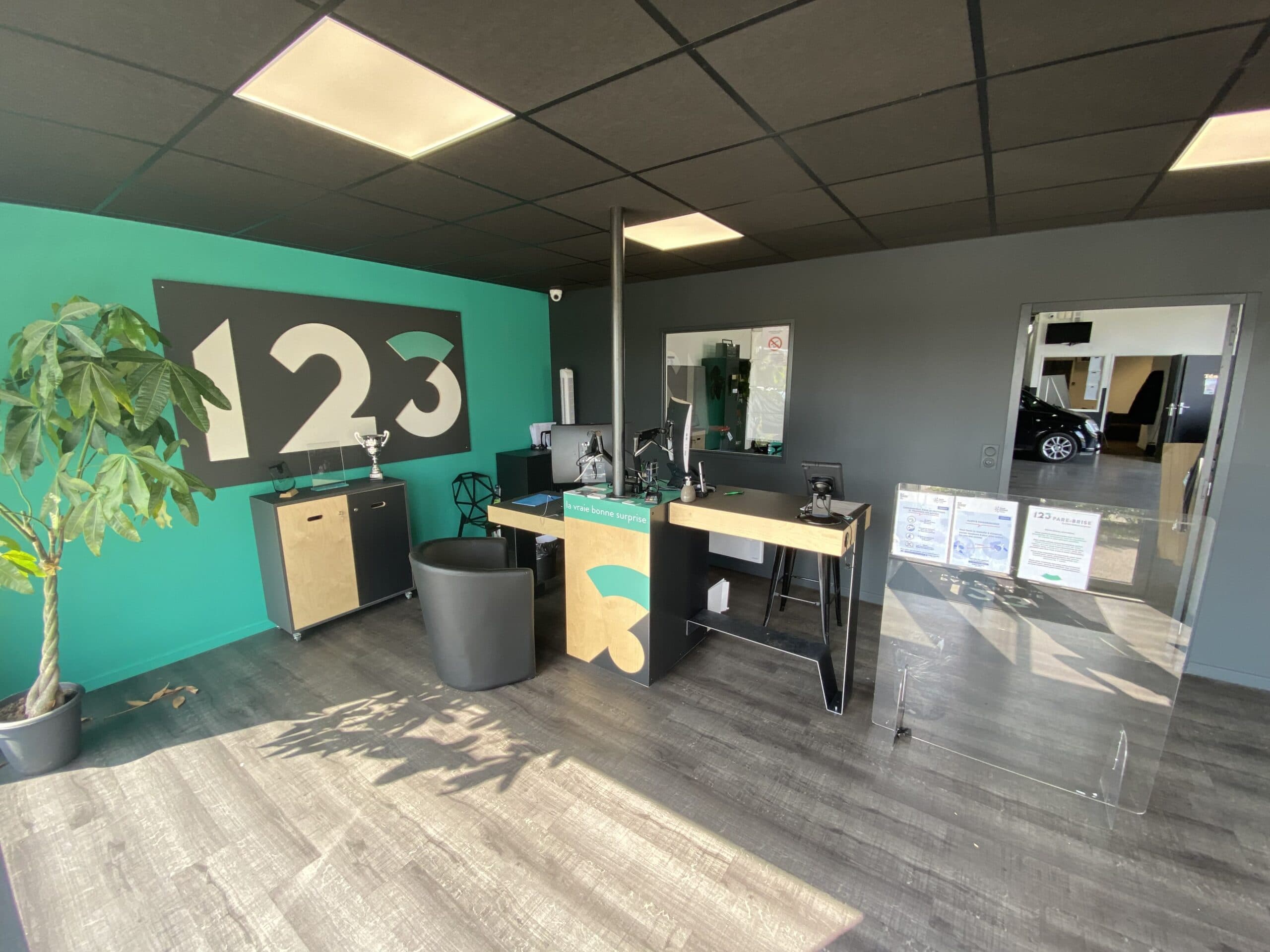 Accueil du centre 123 Pare-Brise Bruay la Buissière