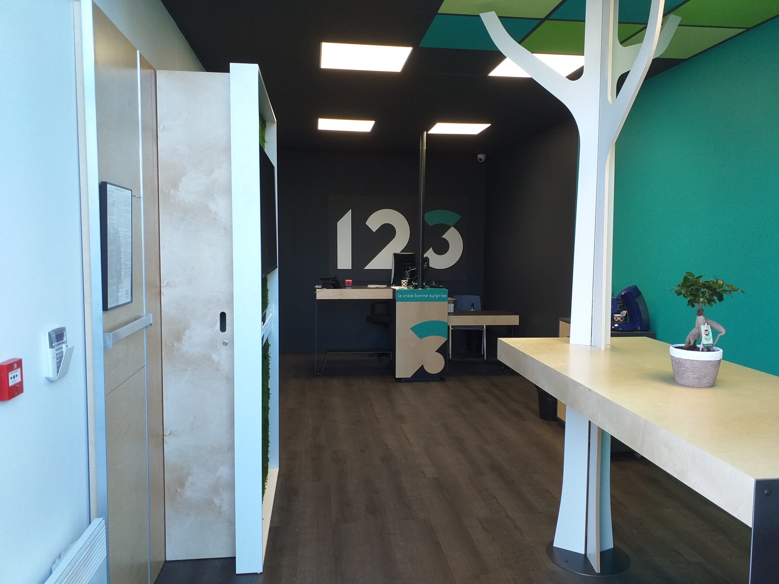 Intérieur du centre 123 Pare-Brise Liévin