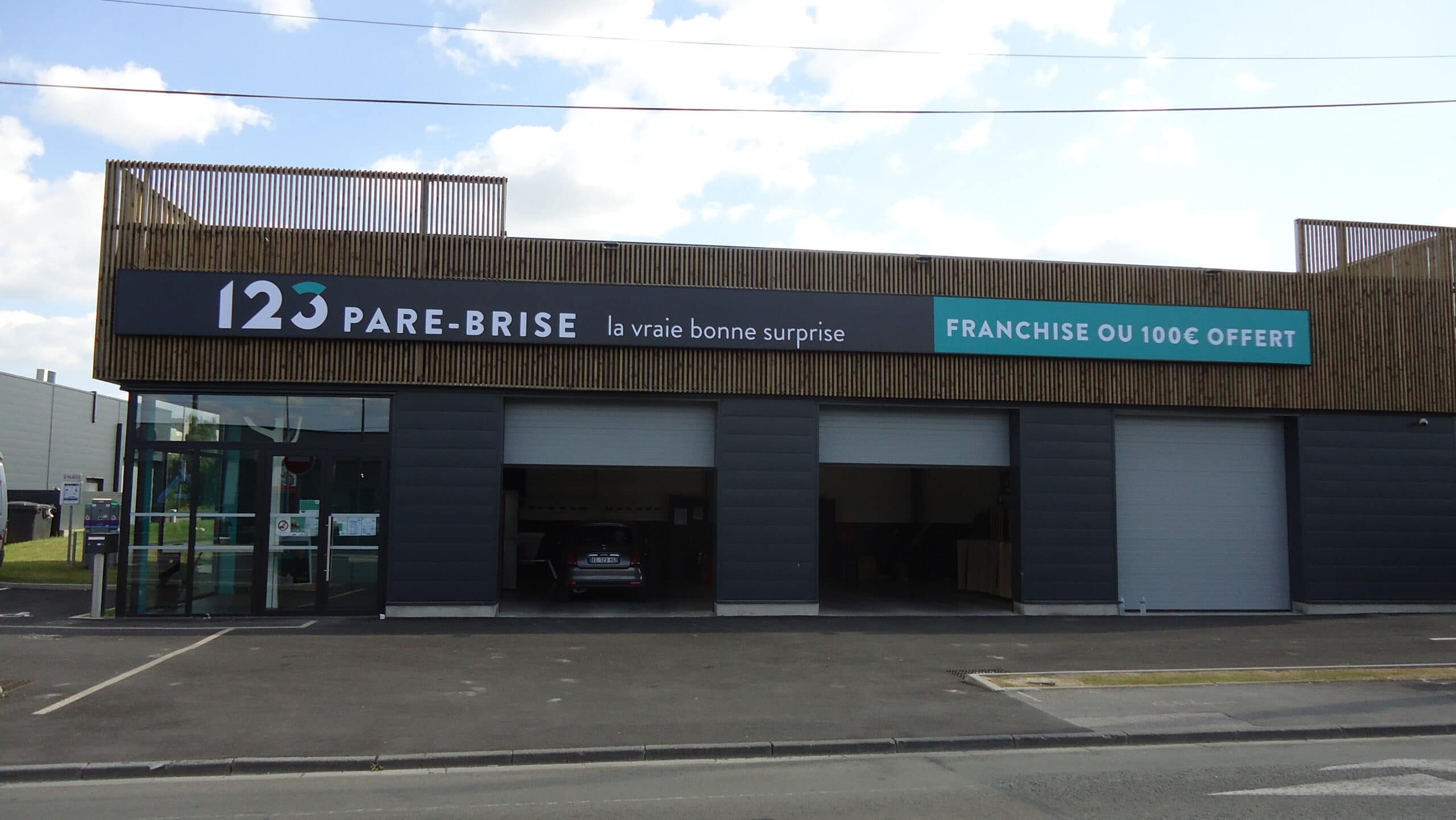 Extérieur de l'agence 123 Pare-Brise Maubeuge