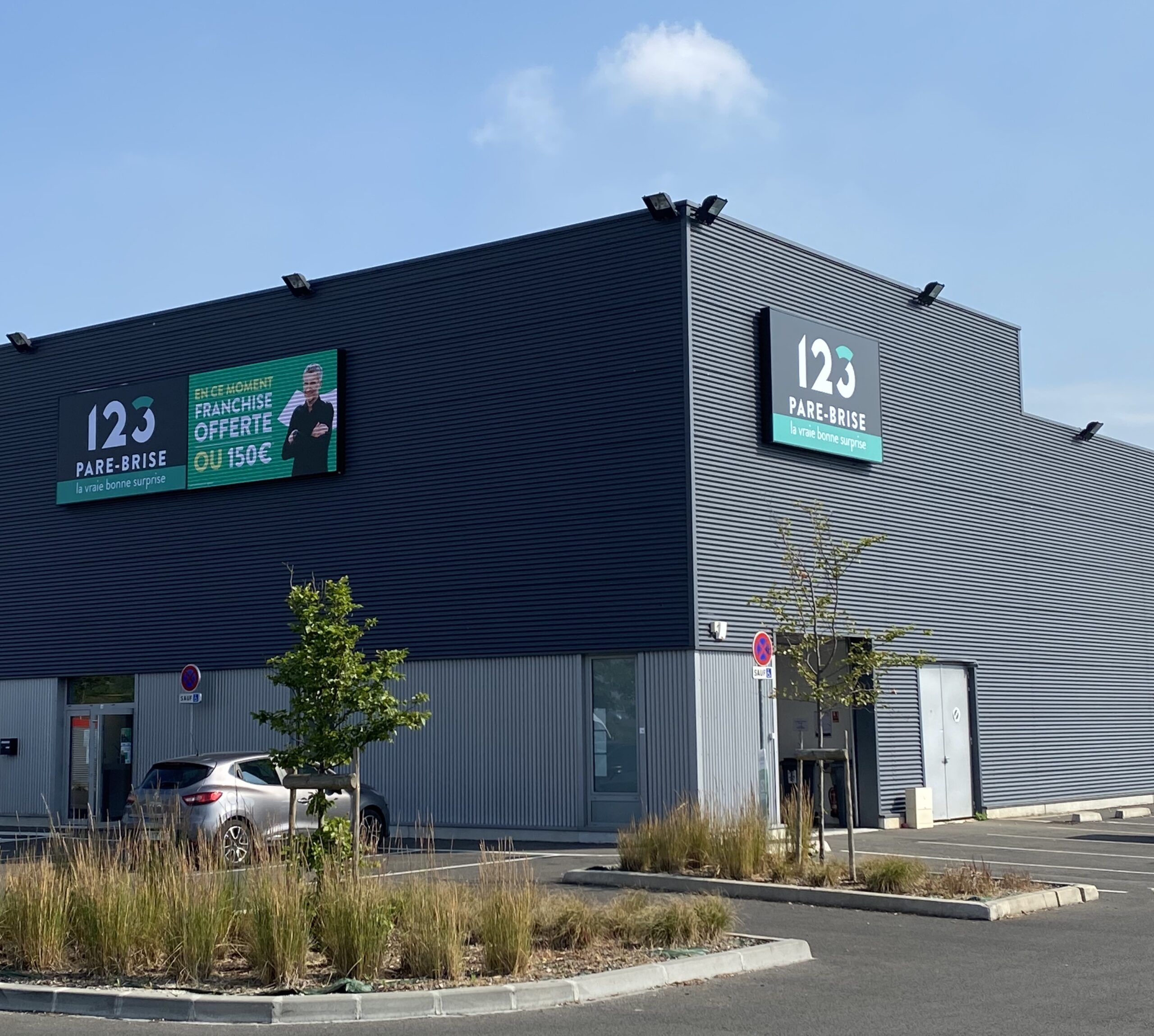 Façade du centre 123 Pare-Brise Wattrelos