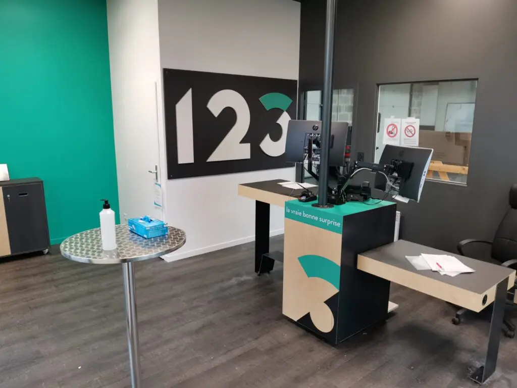 123PareBrise-andrezieux-boutheon-accueil-client Accueil de l'agence 123 Pare-Brise Andrézieux-Bouthéon