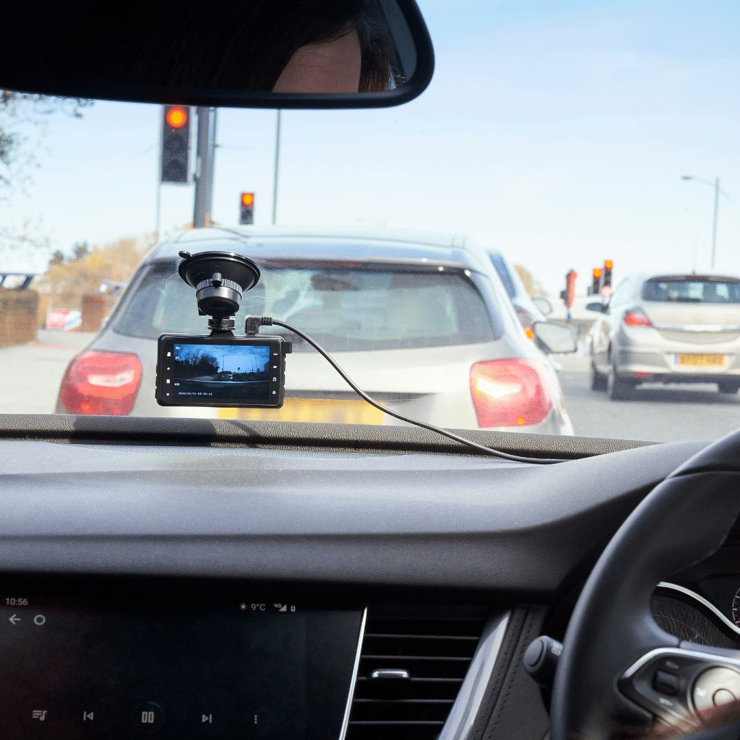 Les assureurs auto favorables à la caméra embarquée.