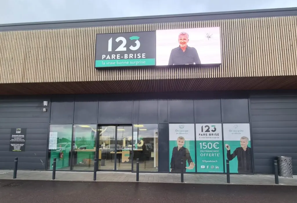 123parebrise-evreux-facade Façade du centre 123 Pare-Brise Evreux