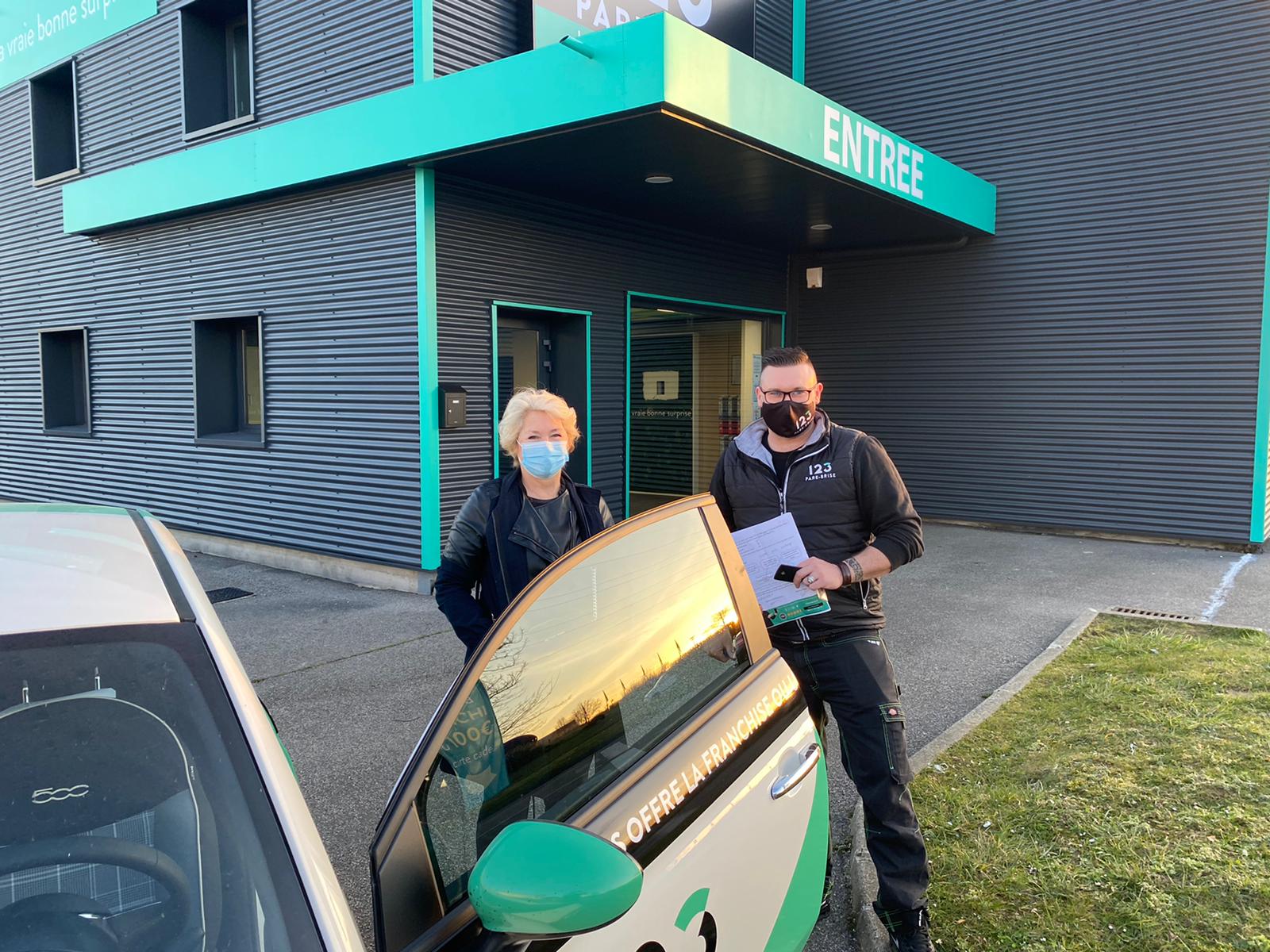 Première cliente du centre 123 Pare-Brise Le Havre