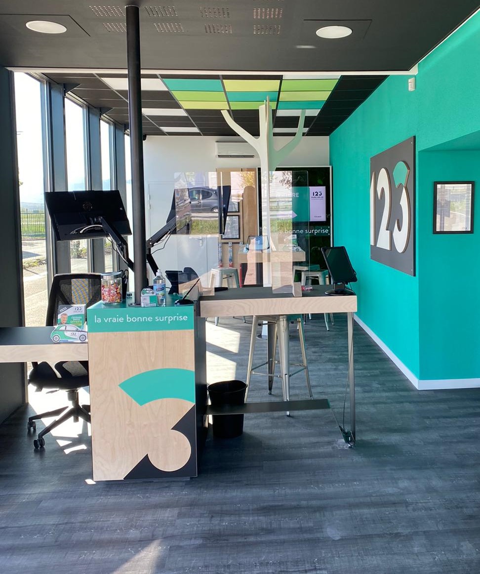 Accueil client de l'agence 123 Pare-Brise Colmar