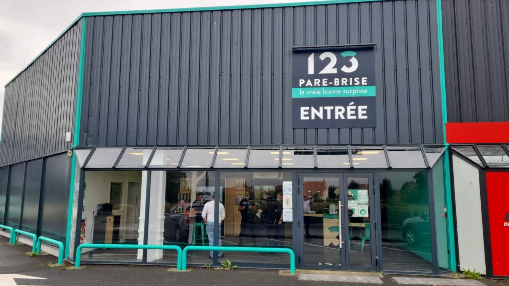 123parebrise-caen-mondeville-facade Façade de l'agence 123 Pare-Brise Caen Mondeville
