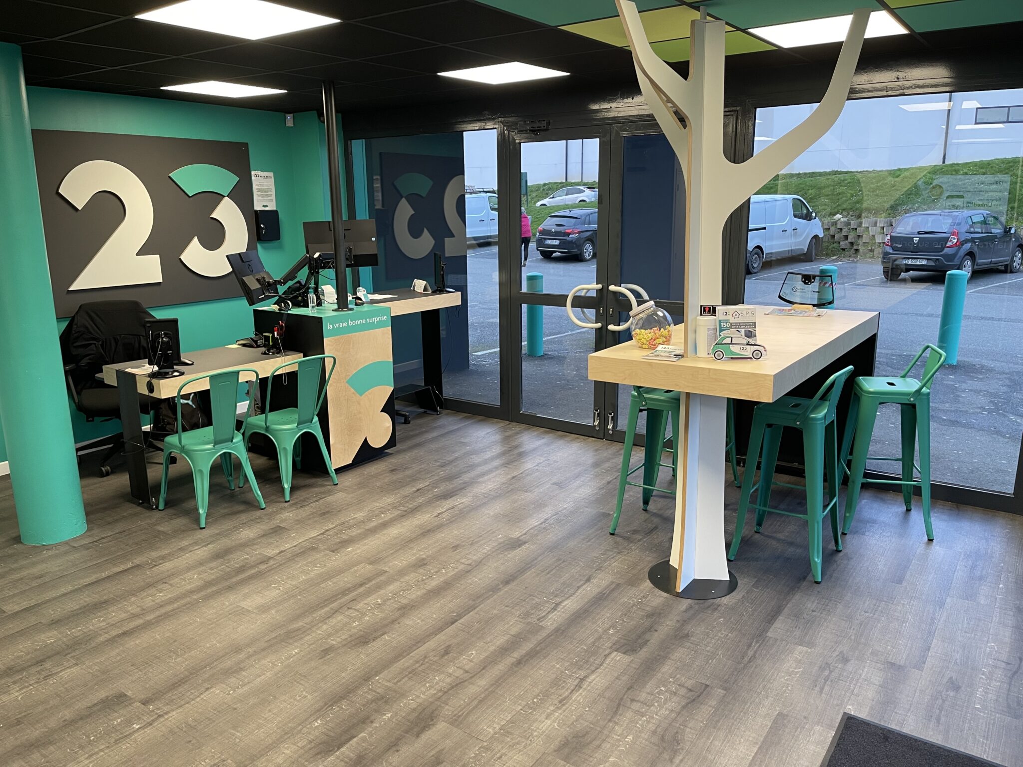 Agence 123 Pare Brise Rouen Barentin coin client