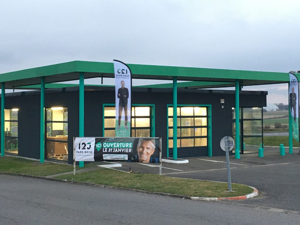 123PareBrise-Nevers-extérieur Agence 123 Pare Brise Nevers façade