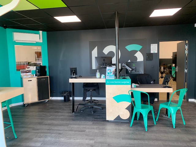 Agence 123 Pare Brise Niort accueil