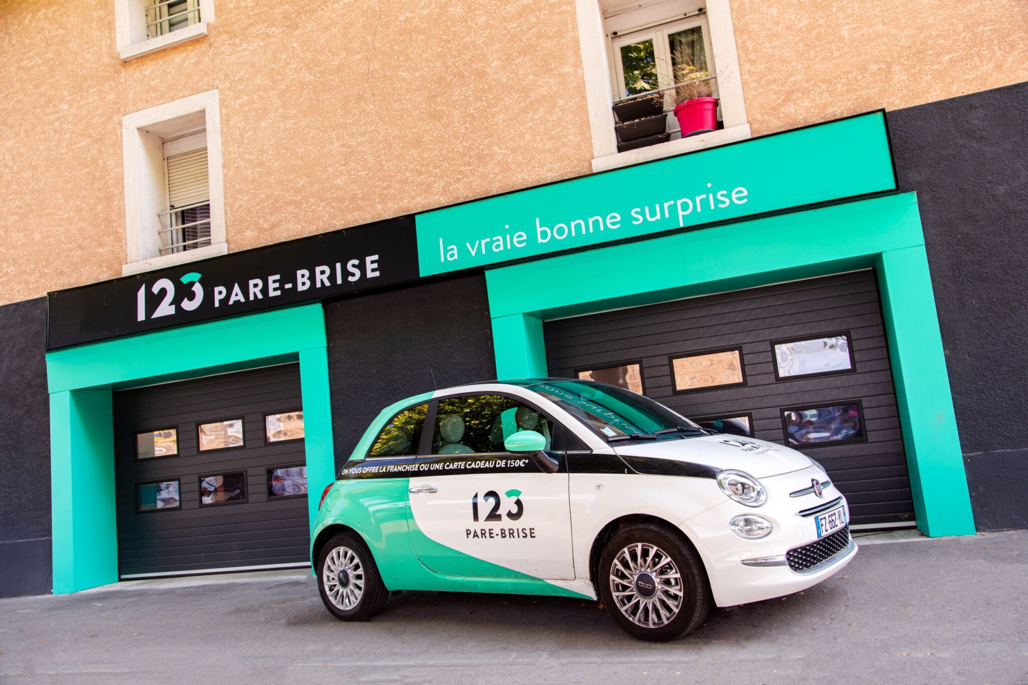 Agence 123 Pare Brise Villefranche véhicule de courtoisie