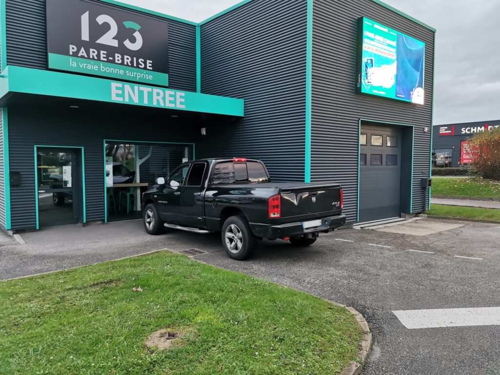 123parebrise-le-havre-Lancia Lancia réalisée à l'agence 123 Pare Brise le Havre