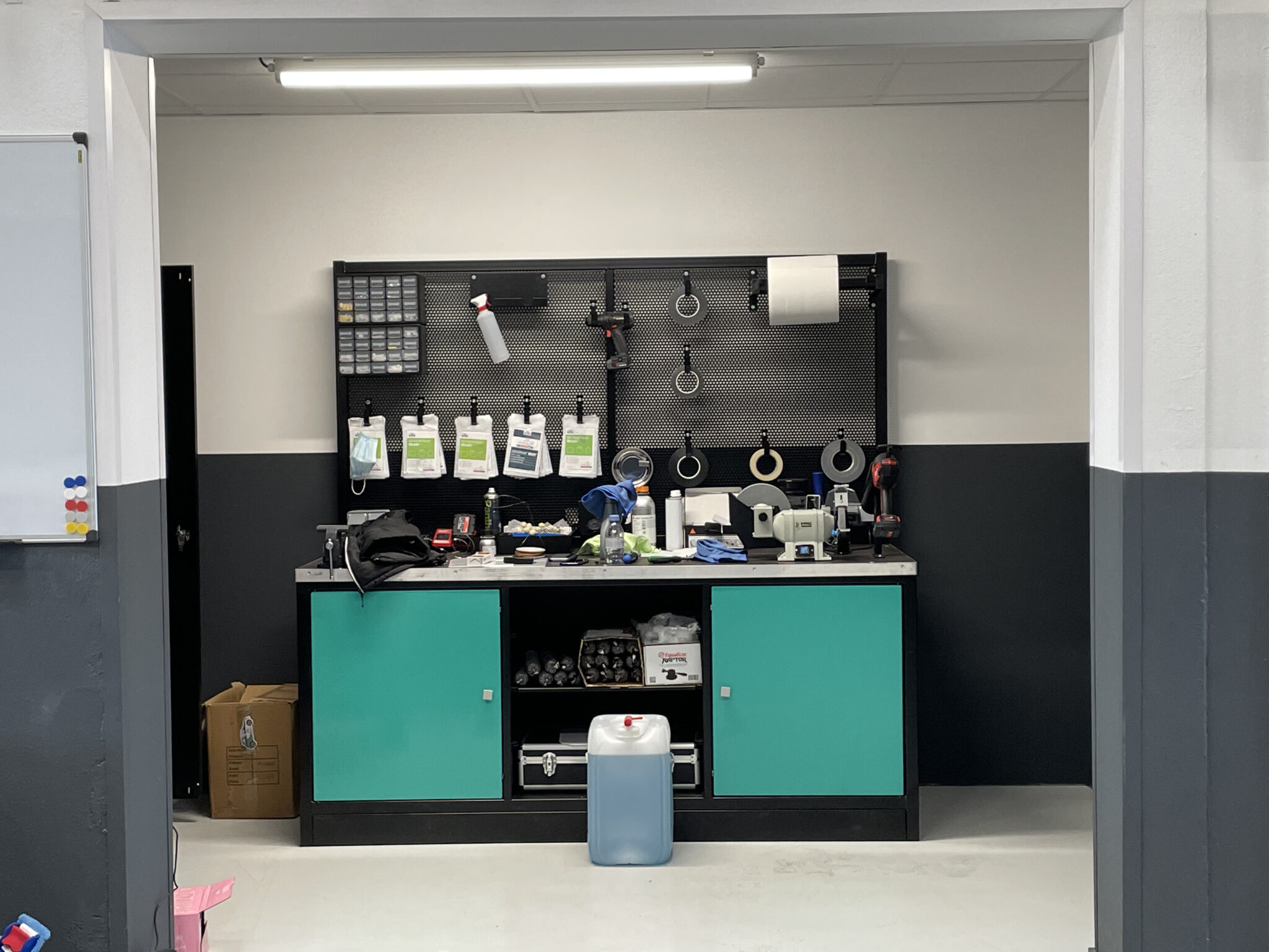 Atelier de l'agence 123 Pare Brise le Havre