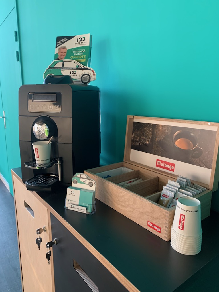 Agence 123 Pare-Brise Morschwiller machine à café