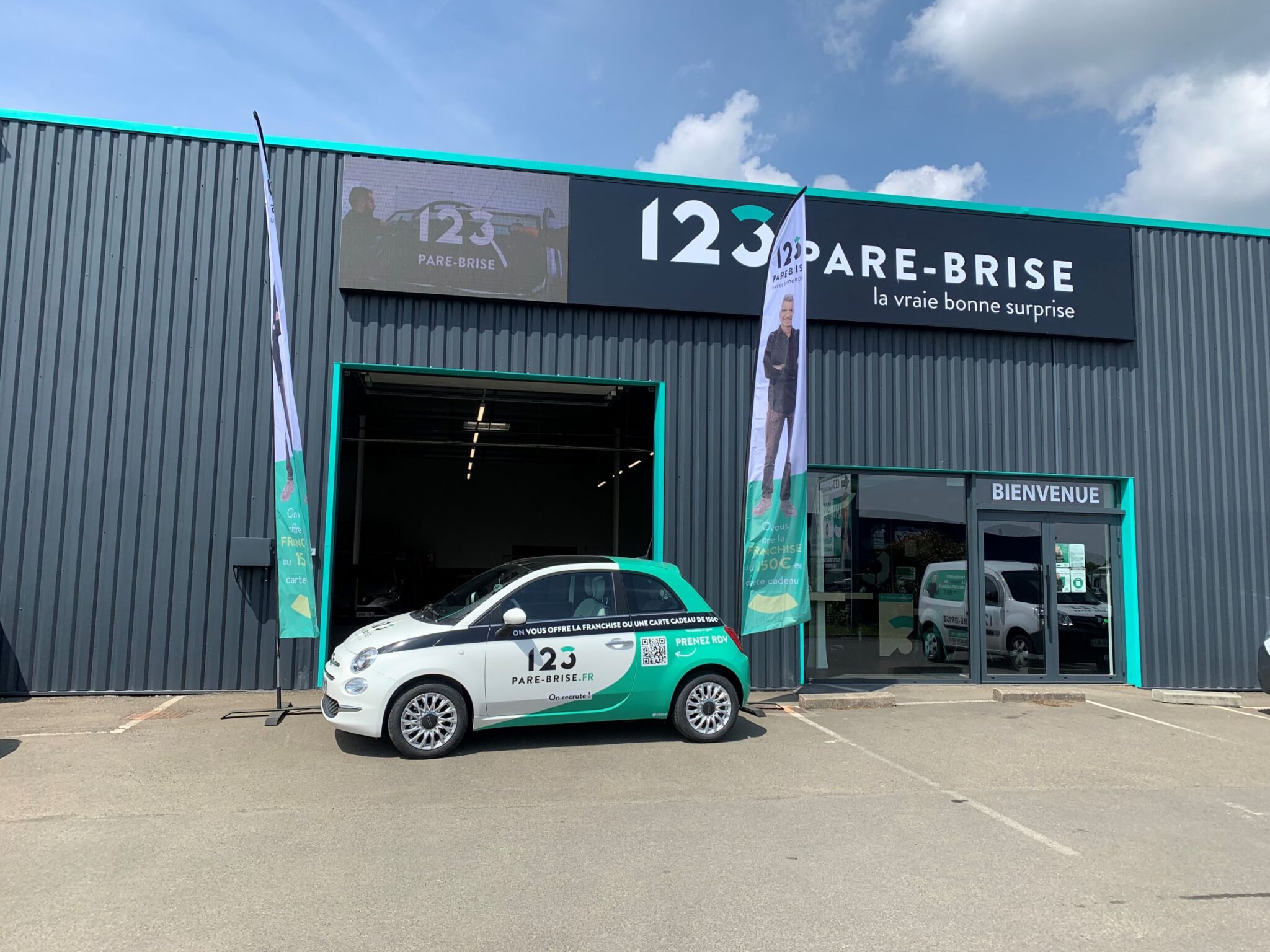 Agence 123 Pare Brise Niort extérieur