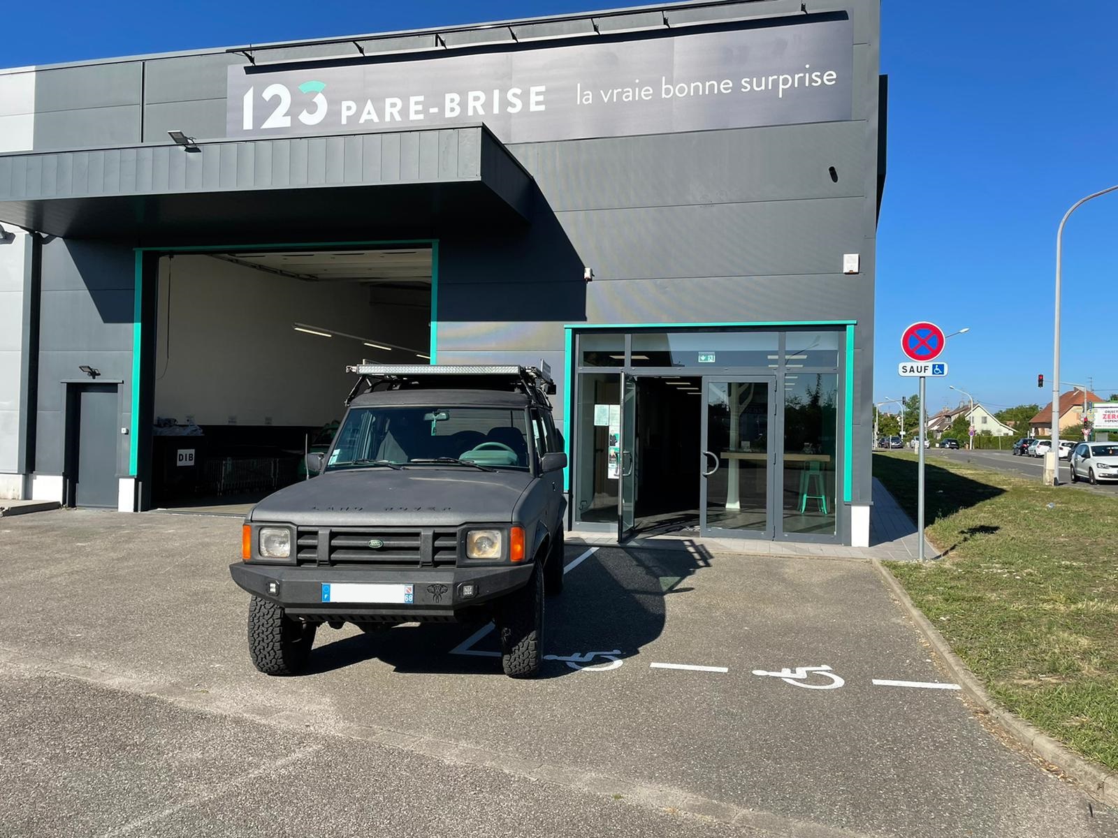 Agence 123 Pare Brise Wittenheim véhicule client