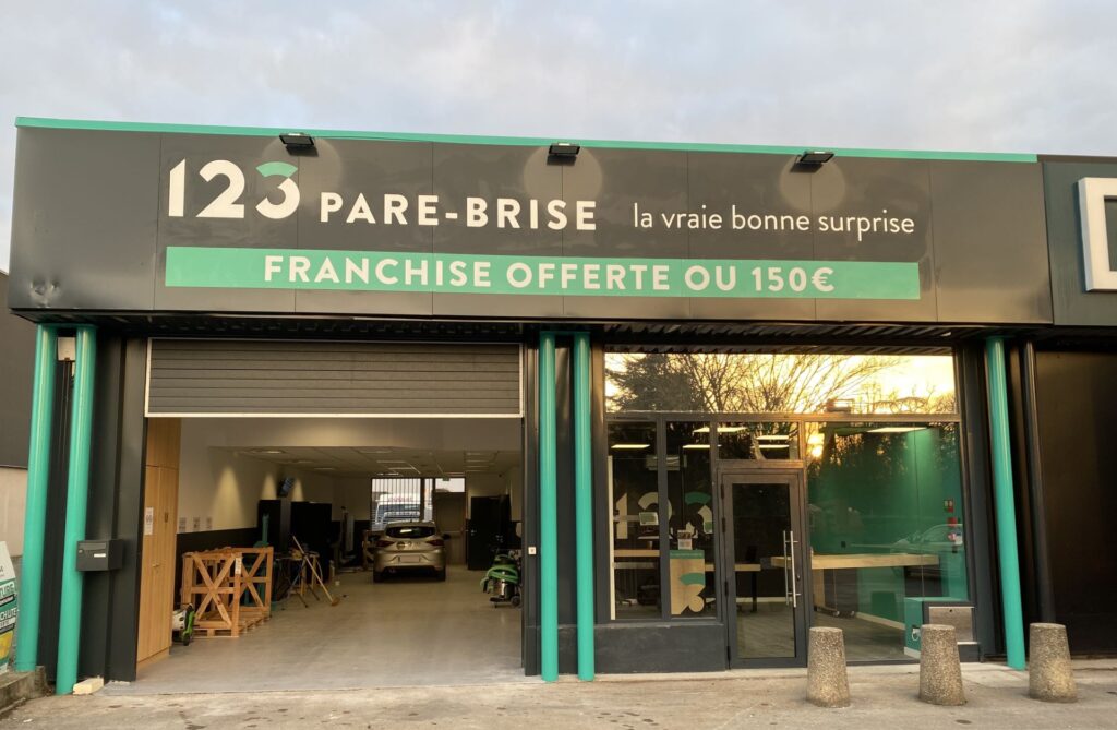 facade-agence-123-pare-brise-montauban Agence 123 Pare Brise Montauban façade