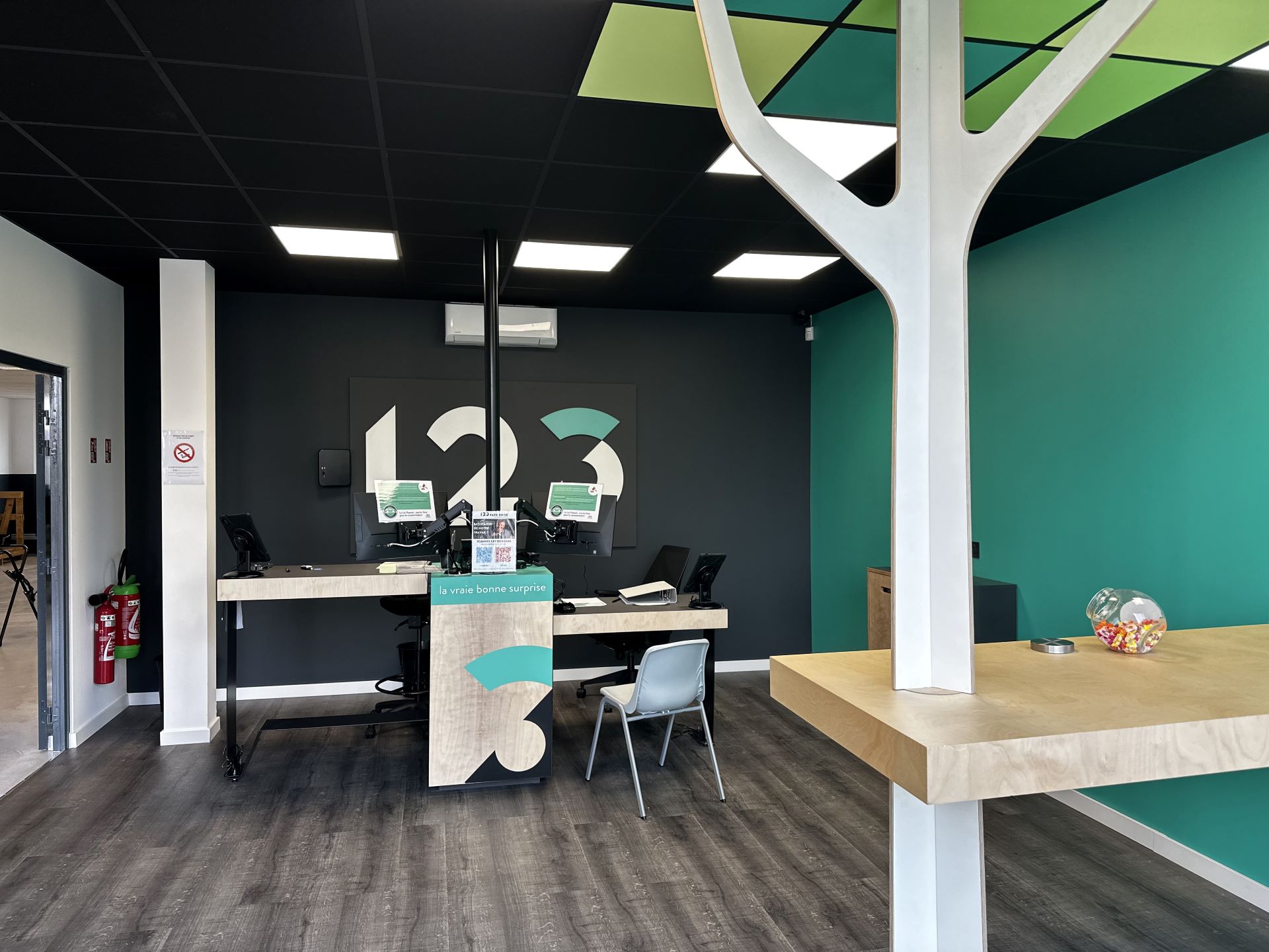 Agence 123 Pare Brise Montauban intérieur