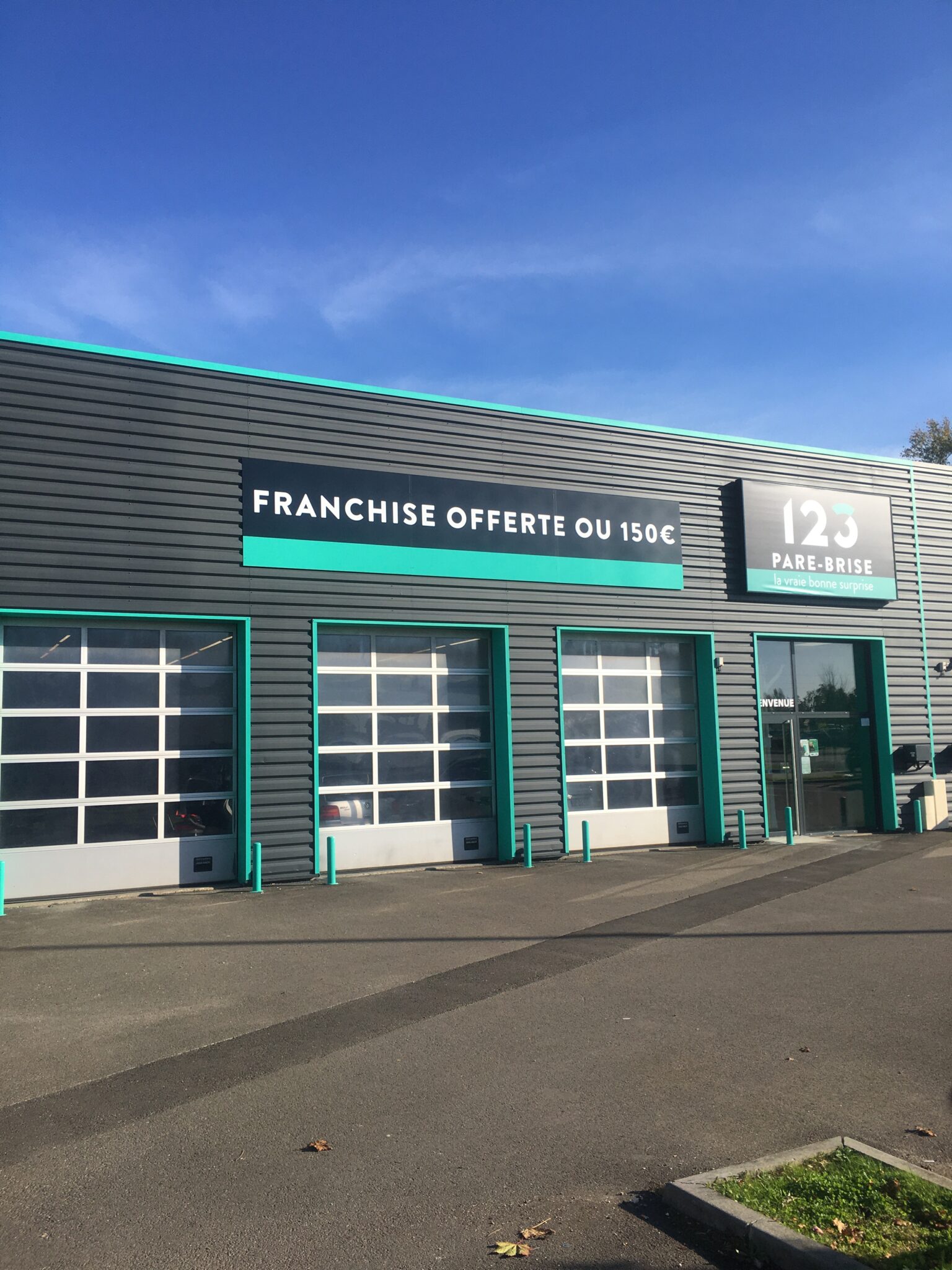 Agence 123 Pare Brise Angoulême devanture