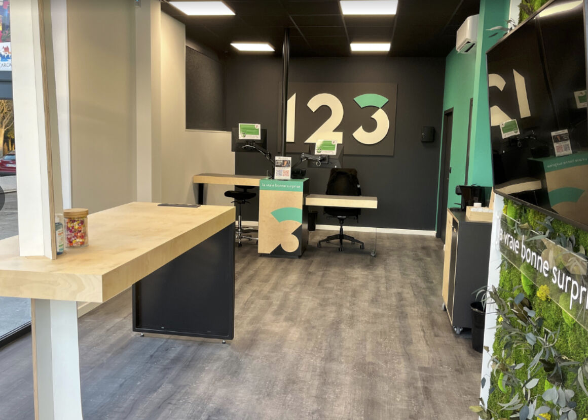 Agence 123 Pare Brise Béziers coin client
