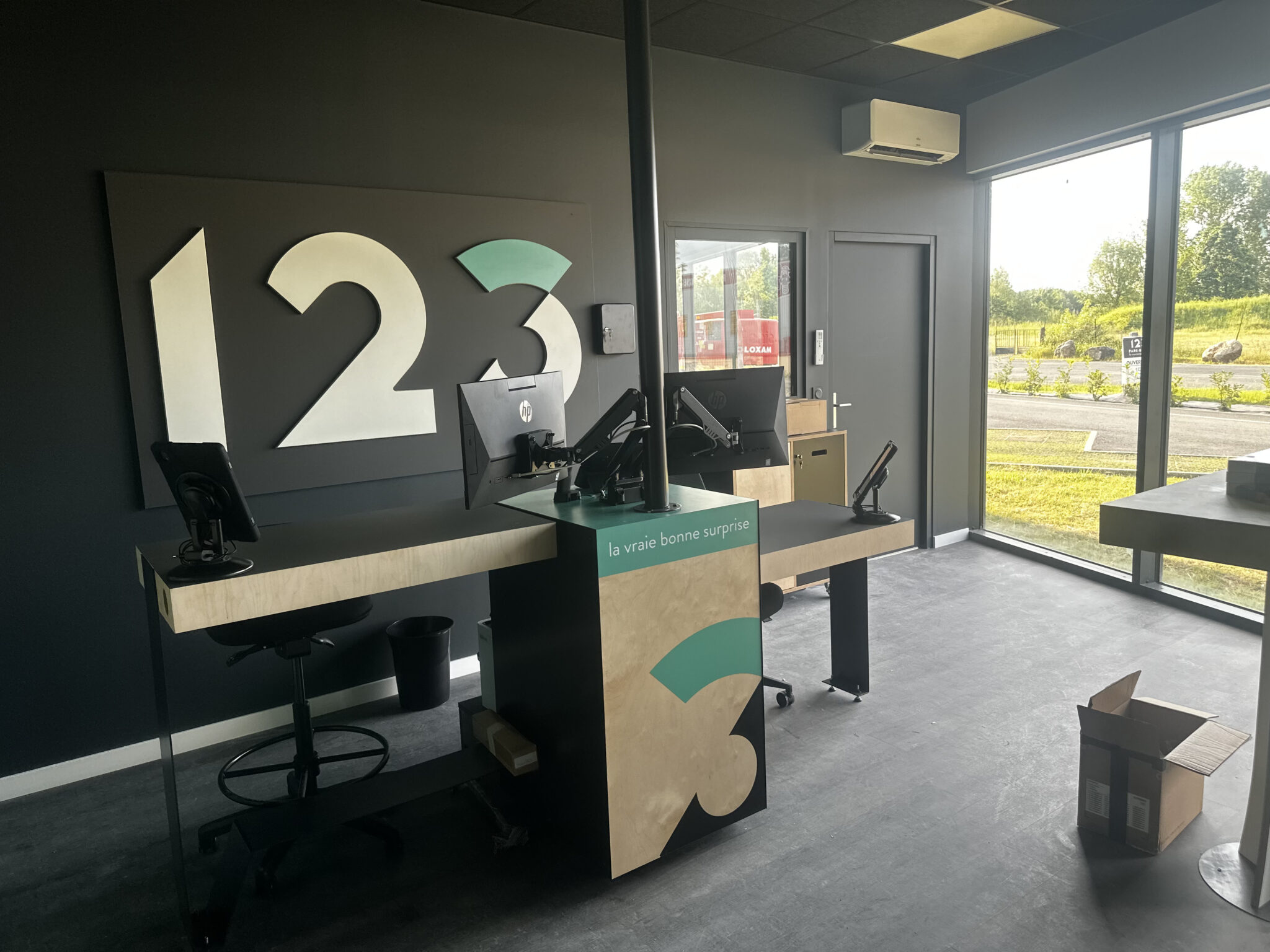 Agence 123 Pare-Brise Albi accueil