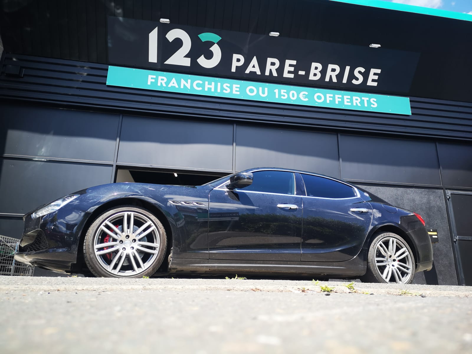 Agence 123 Pare Brise Angers Porsche