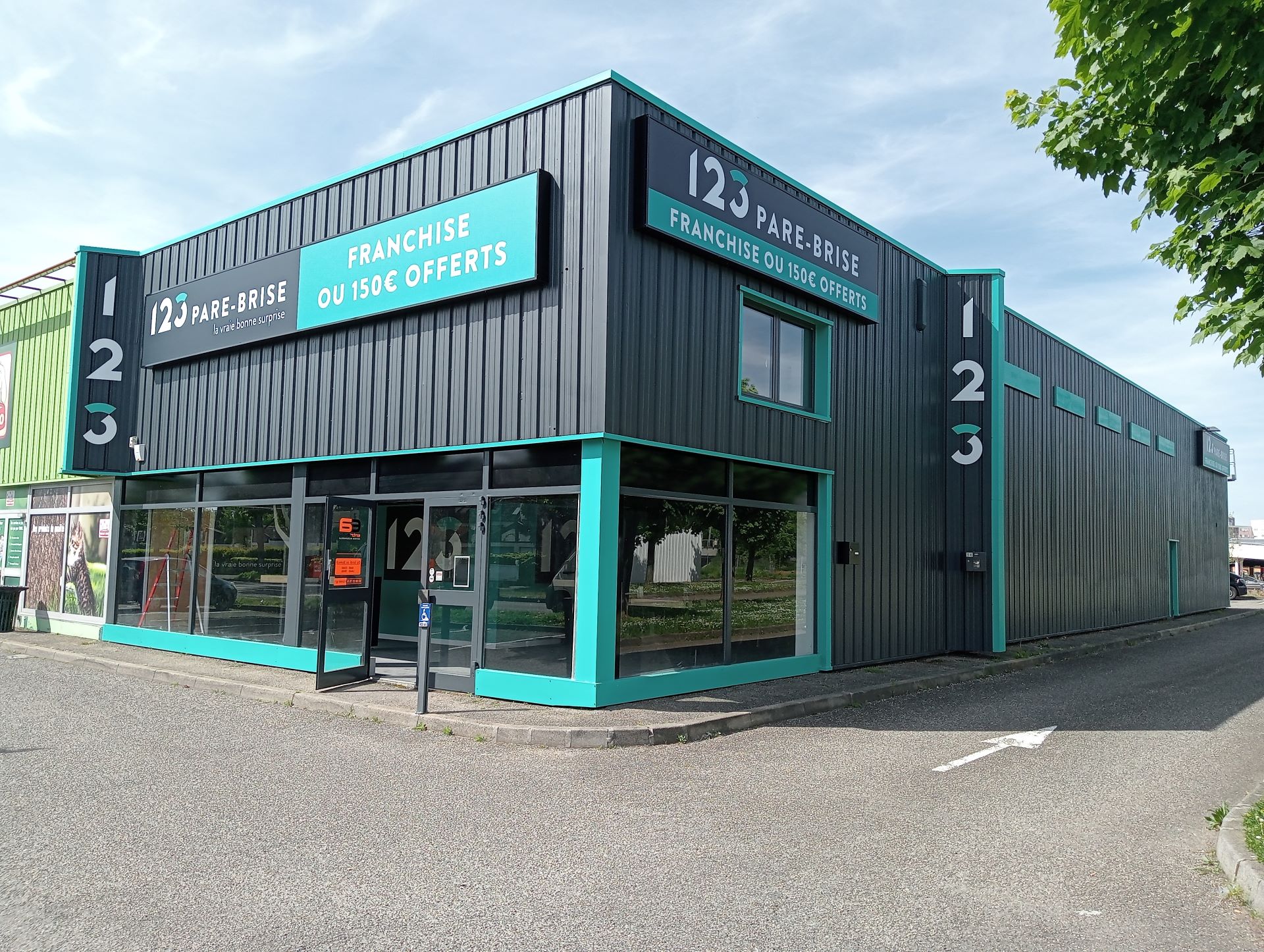 Agence 123 Pare-Brise Strasbourg Hautepierre extérieur