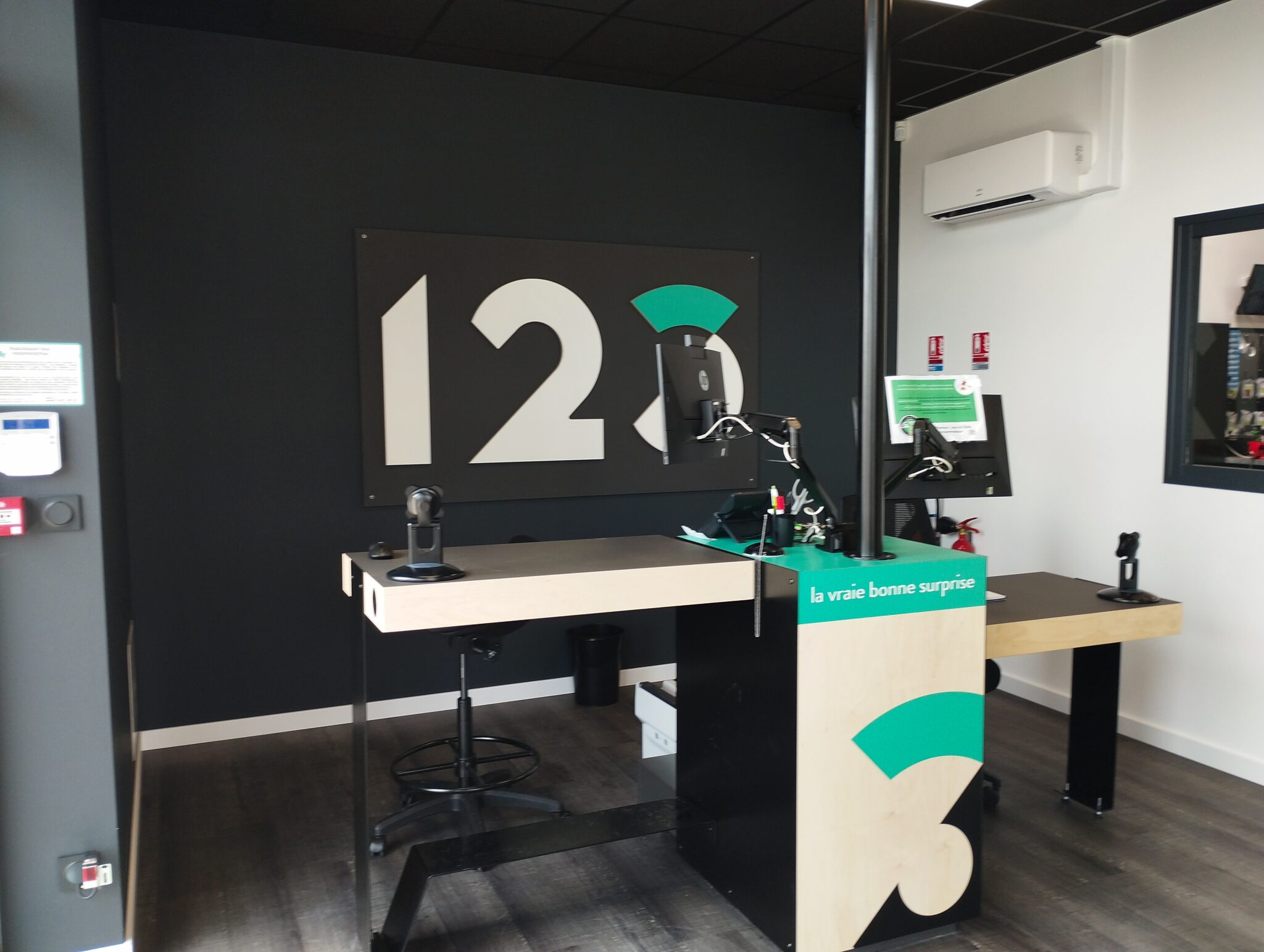 Agence 123 Pare-Brise Valenciennes Petite-Forêt accueil