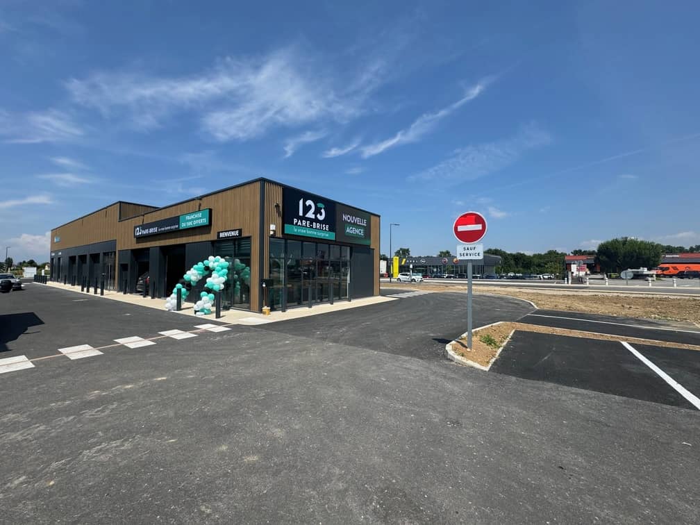 123 Pare-Brise Romans-sur-Isère Extérieur