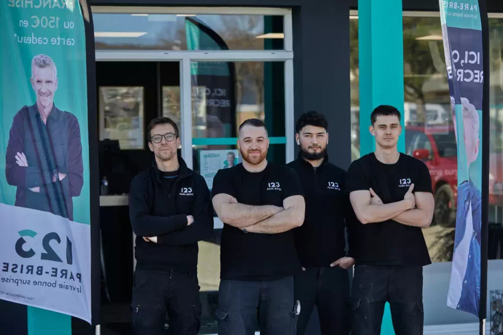 equipe-123-pare-brise-pontarlier Equipe 123 Pare-Brise Pontarlier